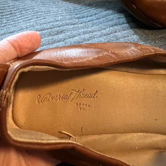 Good used condition - Women's Universal Thread Ballet Shoes - Size 8.5 - Picture 4 of 5